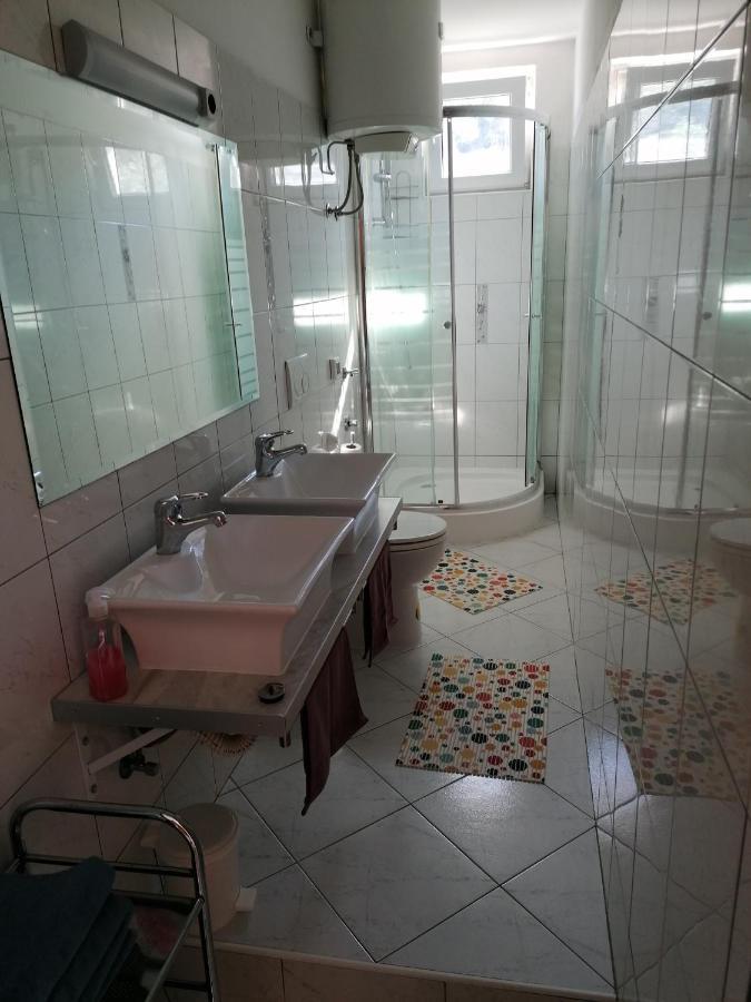 Apartment Halugica カリ エクステリア 写真